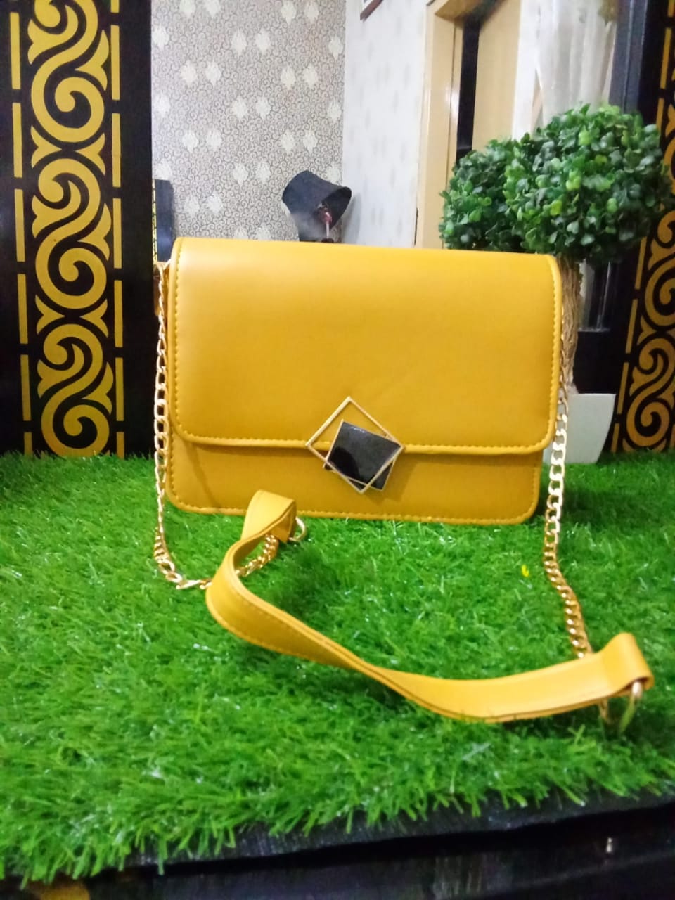 Soft Genuine Leather Shoulder Bag – Lightweight & Trendy