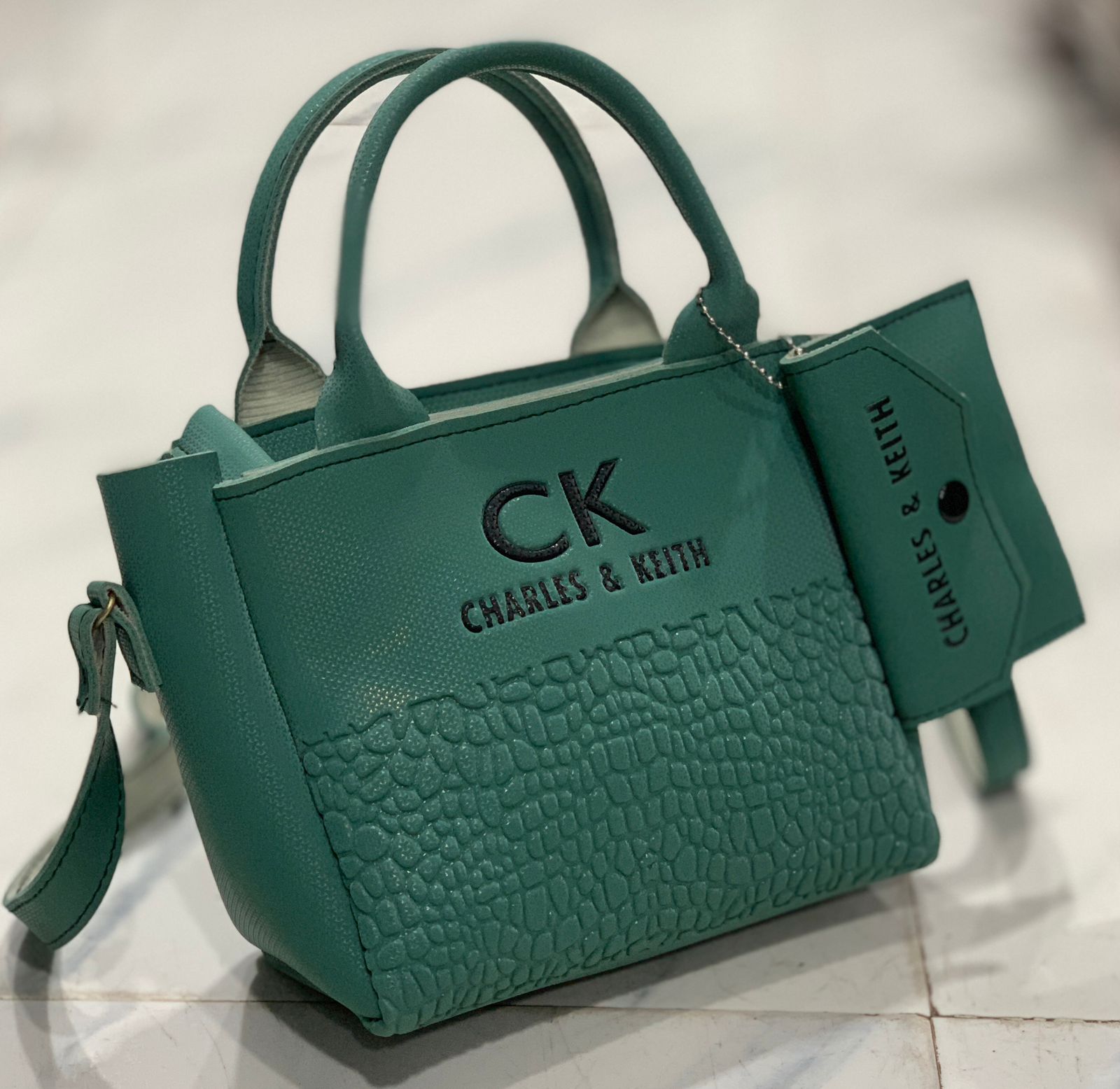 Elegant CK Handbag – Stylish Mini Tote & Crossbody Bag for Women