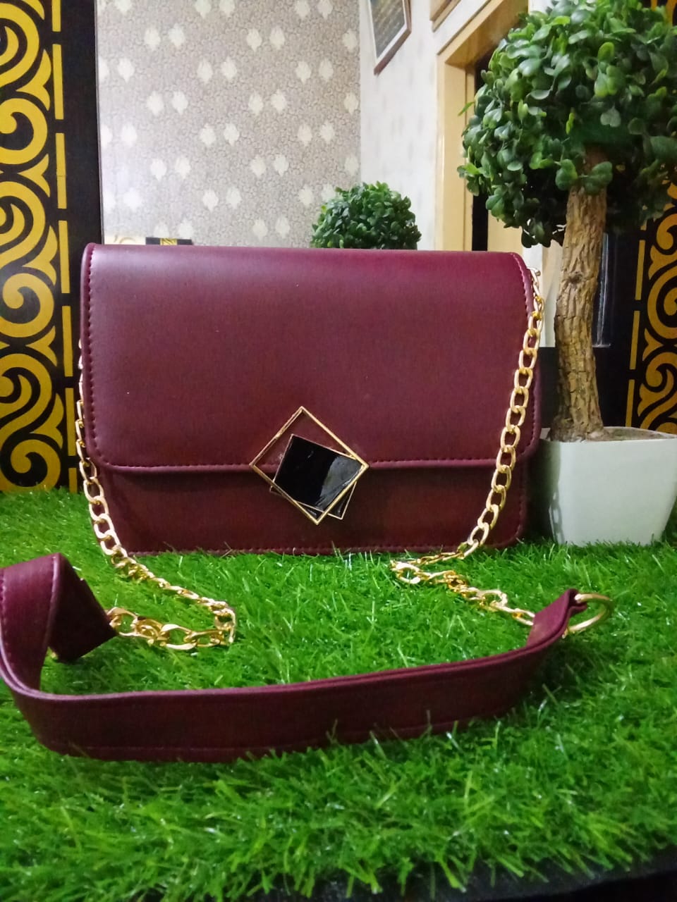 Soft Genuine Leather Shoulder Bag – Lightweight & Trendy