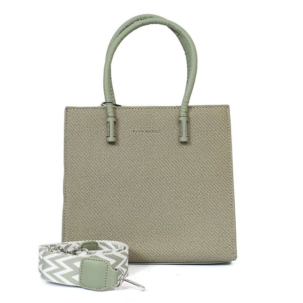 Elegant Handbag with Stylish Shoulder Strap – Premium Textured Tote Bag