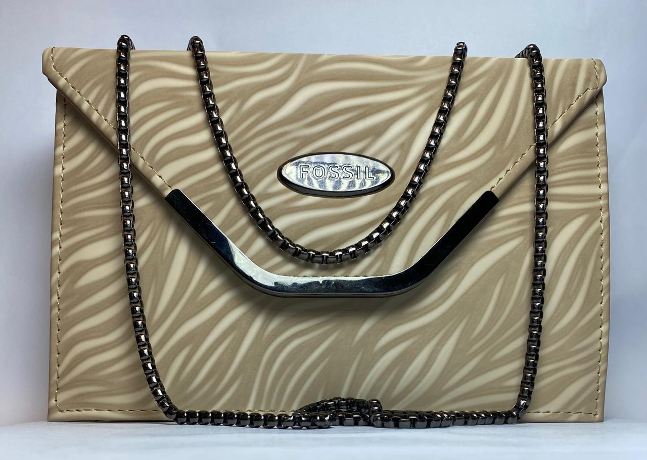 Elegant Fossil Chain Shoulder Bag - Stylish Women's Handbag for Every Occasion